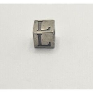 Silver 925 Box With L Charm J169